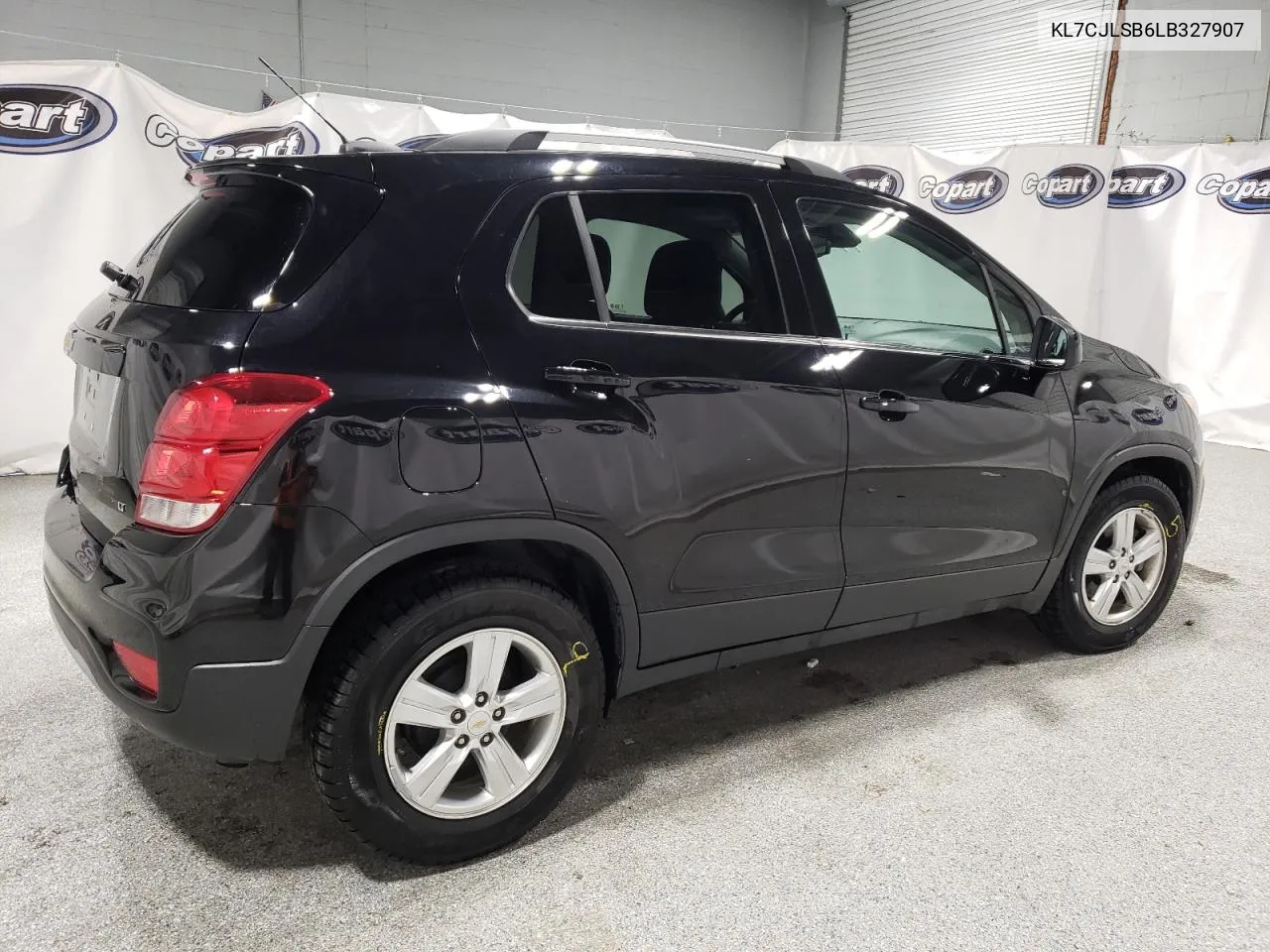 KL7CJLSB6LB327907 2020 Chevrolet Trax 1Lt