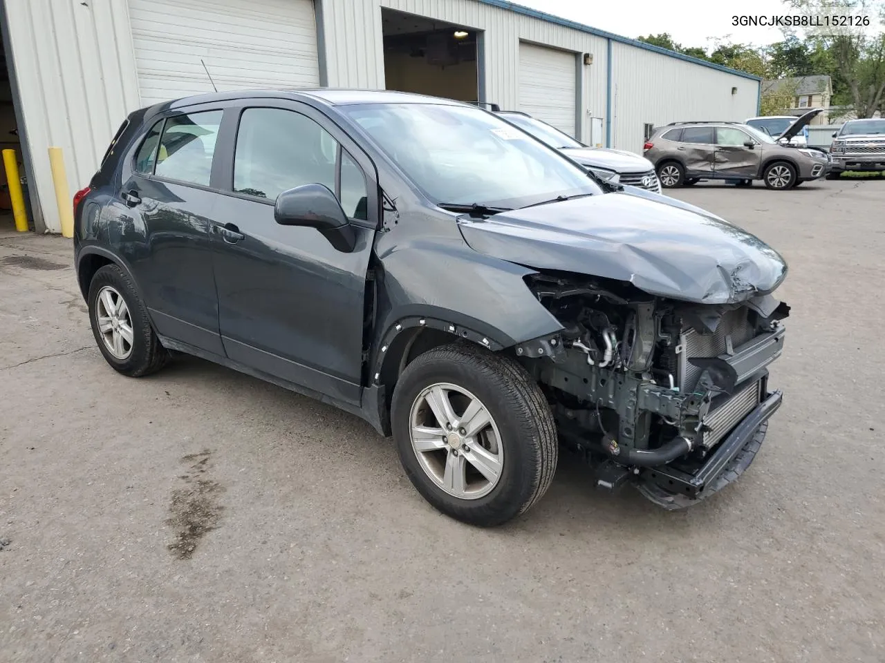 3GNCJKSB8LL152126 2020 Chevrolet Trax Ls