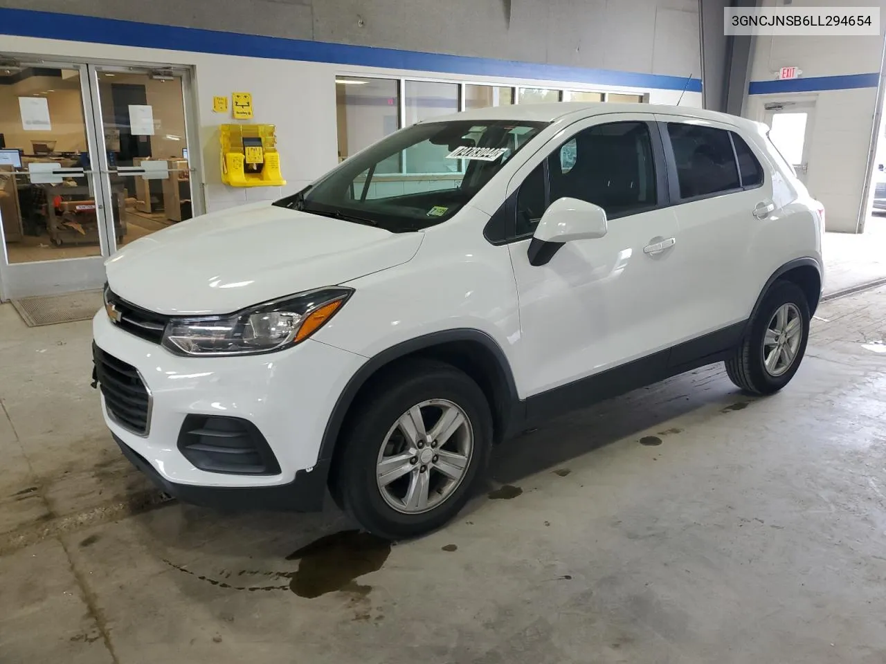 2020 Chevrolet Trax Ls VIN: 3GNCJNSB6LL294654 Lot: 74783044