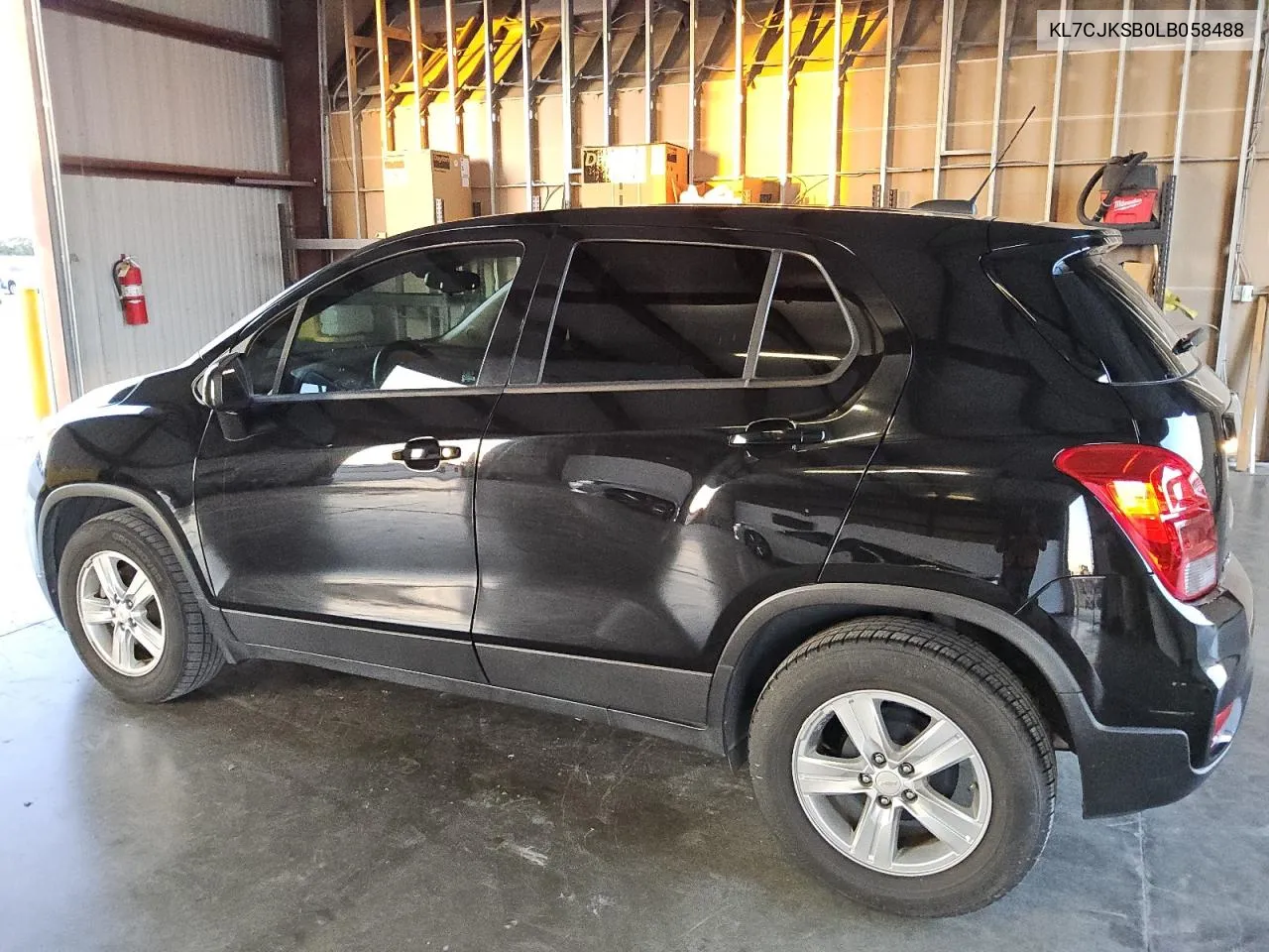 2020 Chevrolet Trax Ls VIN: KL7CJKSB0LB058488 Lot: 74854214