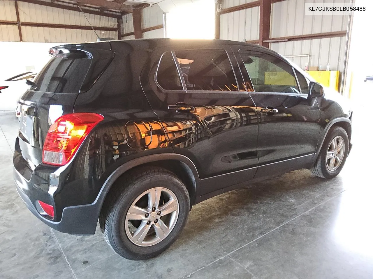 2020 Chevrolet Trax Ls VIN: KL7CJKSB0LB058488 Lot: 74854214