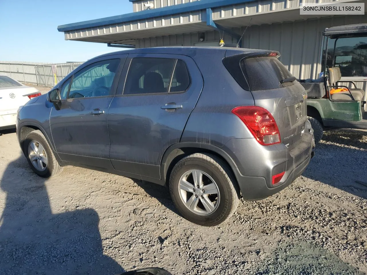 2020 Chevrolet Trax Ls VIN: 3GNCJNSB5LL158242 Lot: 76670214