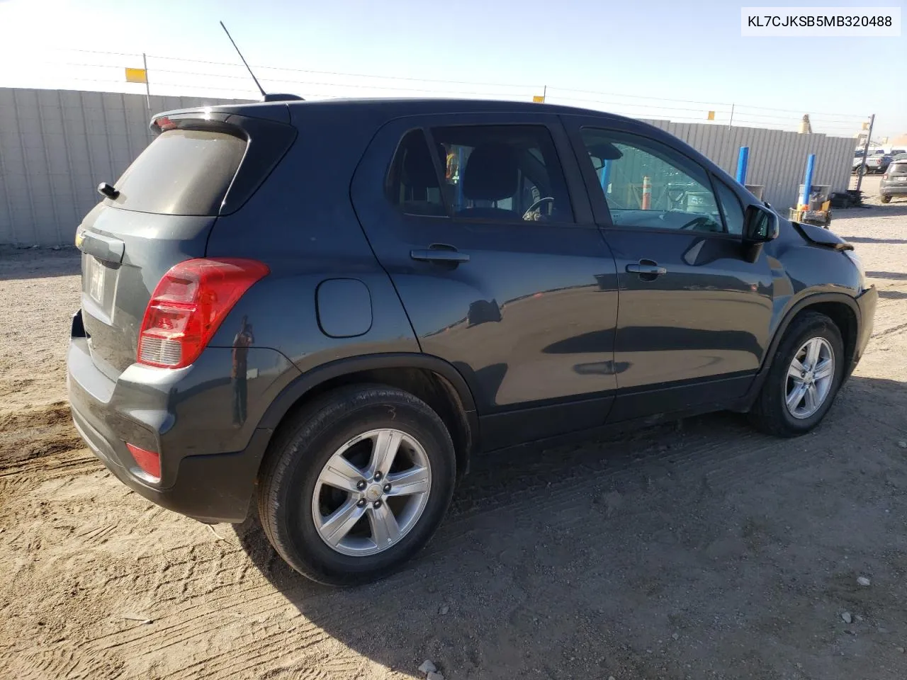 2021 Chevrolet Trax Ls VIN: KL7CJKSB5MB320488 Lot: 77223884