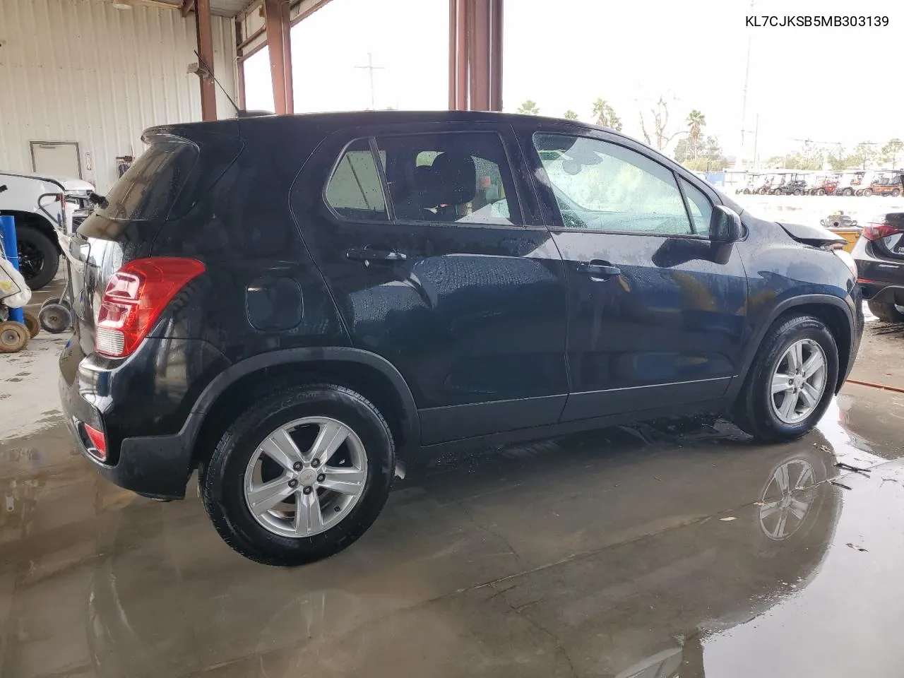 2021 Chevrolet Trax Ls VIN: KL7CJKSB5MB303139 Lot: 77633234