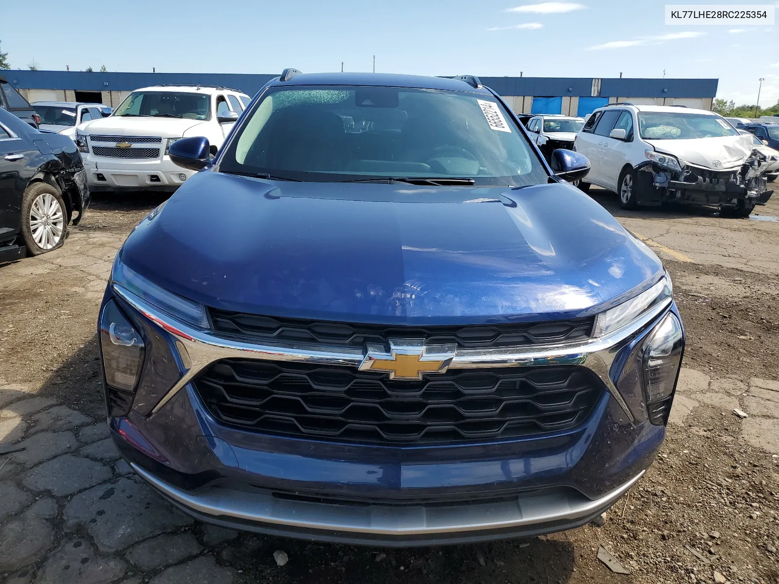 KL77LHE28RC225354 2024 Chevrolet Trax 1Lt