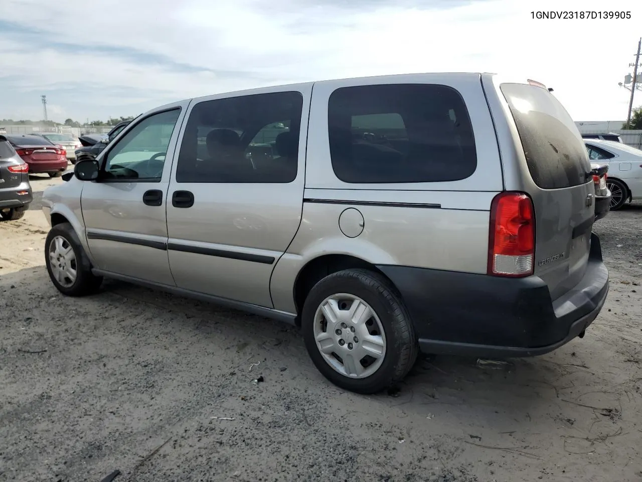 2007 Chevrolet Uplander Ls VIN: 1GNDV23187D139905 Lot: 72889364