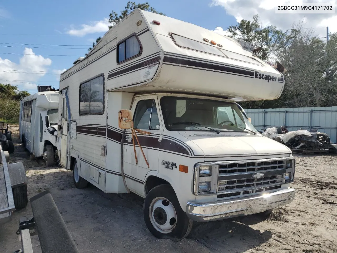 1986 Chevrolet G30 VIN: 2GBGG31M9G4171702 Lot: 77249474