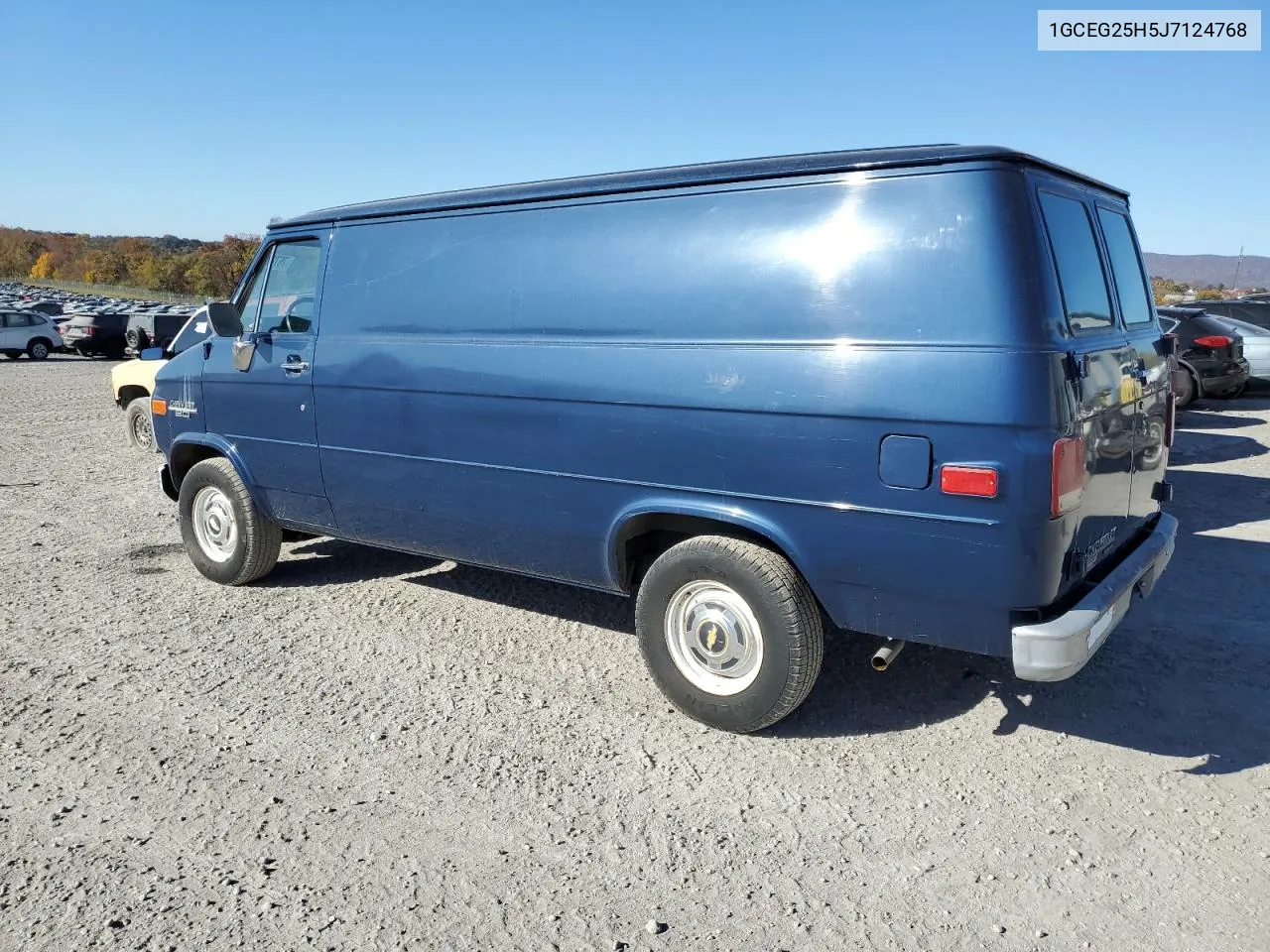 1988 Chevrolet G20 VIN: 1GCEG25H5J7124768 Lot: 76781664