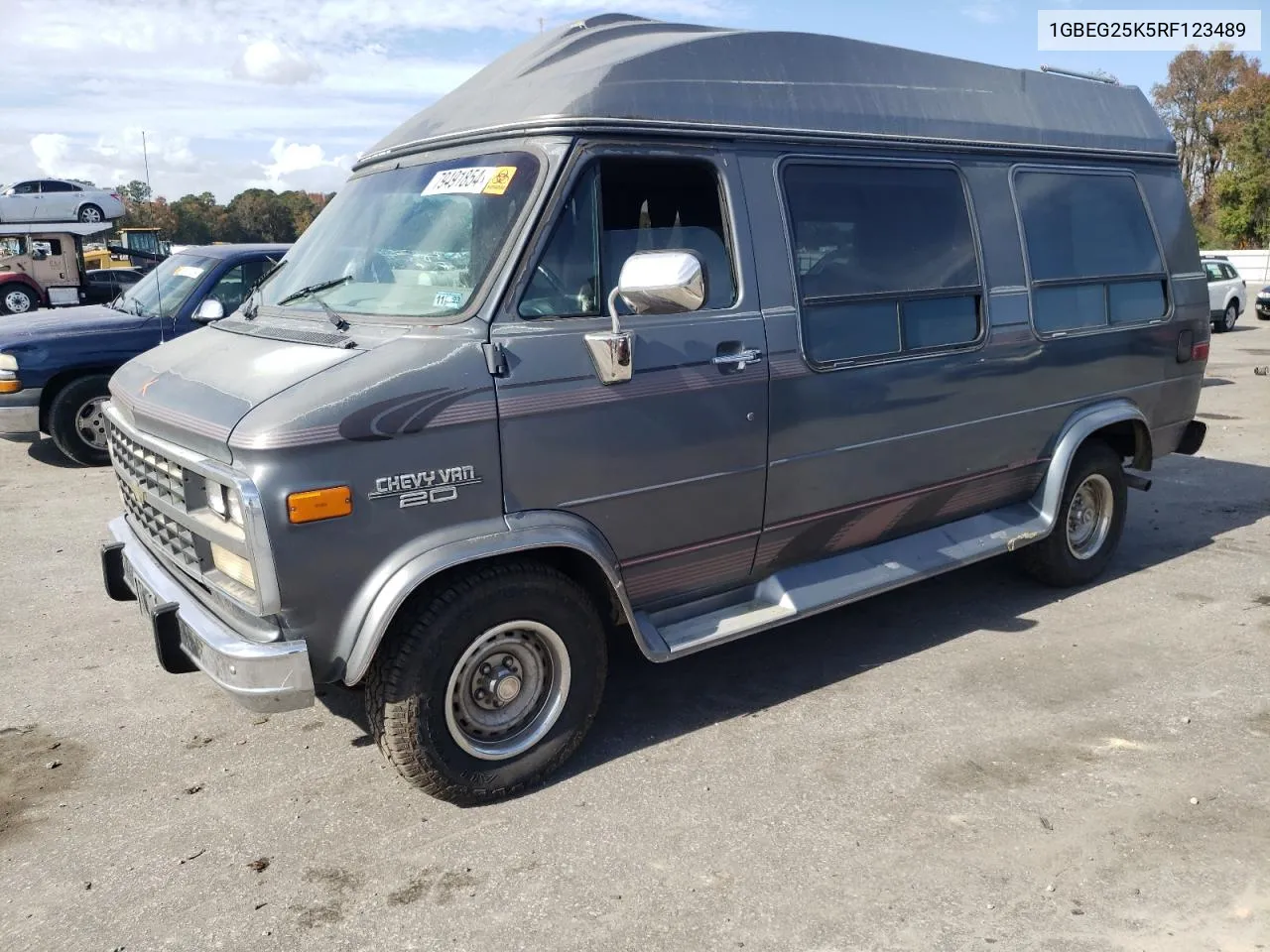 1994 Chevrolet G20 VIN: 1GBEG25K5RF123489 Lot: 79491854