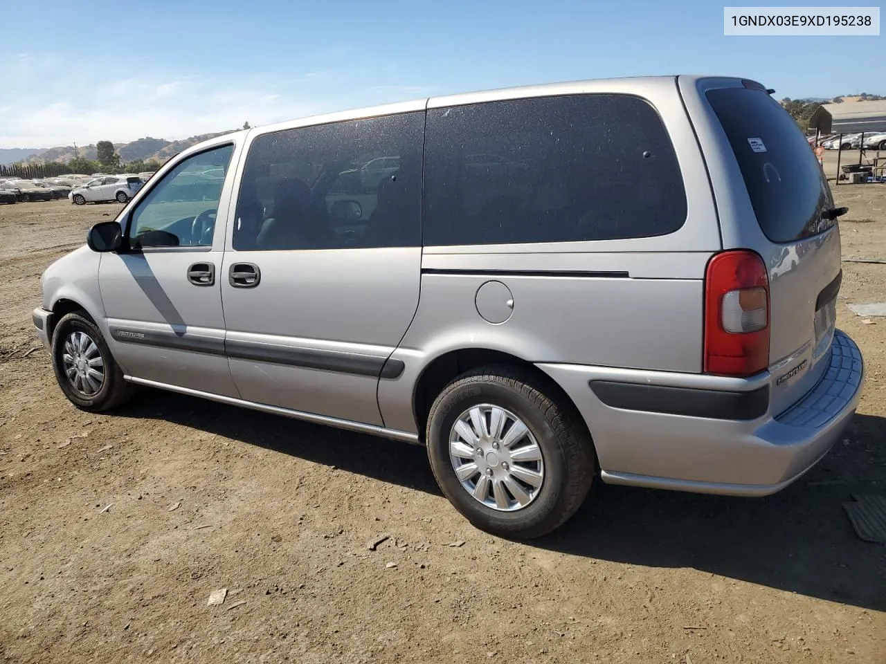 1GNDX03E9XD195238 1999 Chevrolet Venture