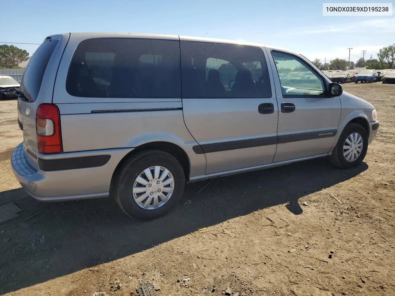 1GNDX03E9XD195238 1999 Chevrolet Venture