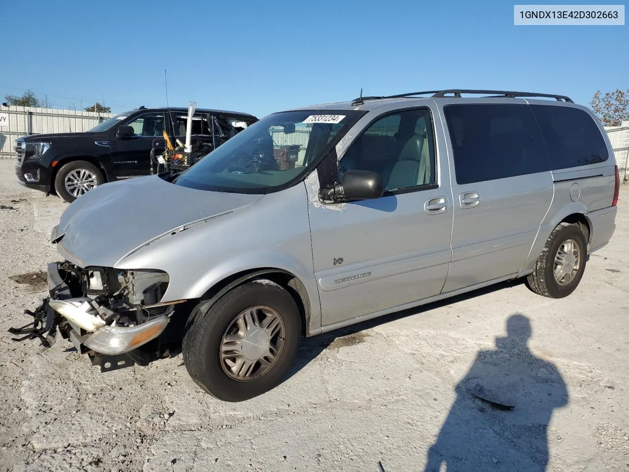 2002 Chevrolet Venture Luxury VIN: 1GNDX13E42D302663 Lot: 75331234