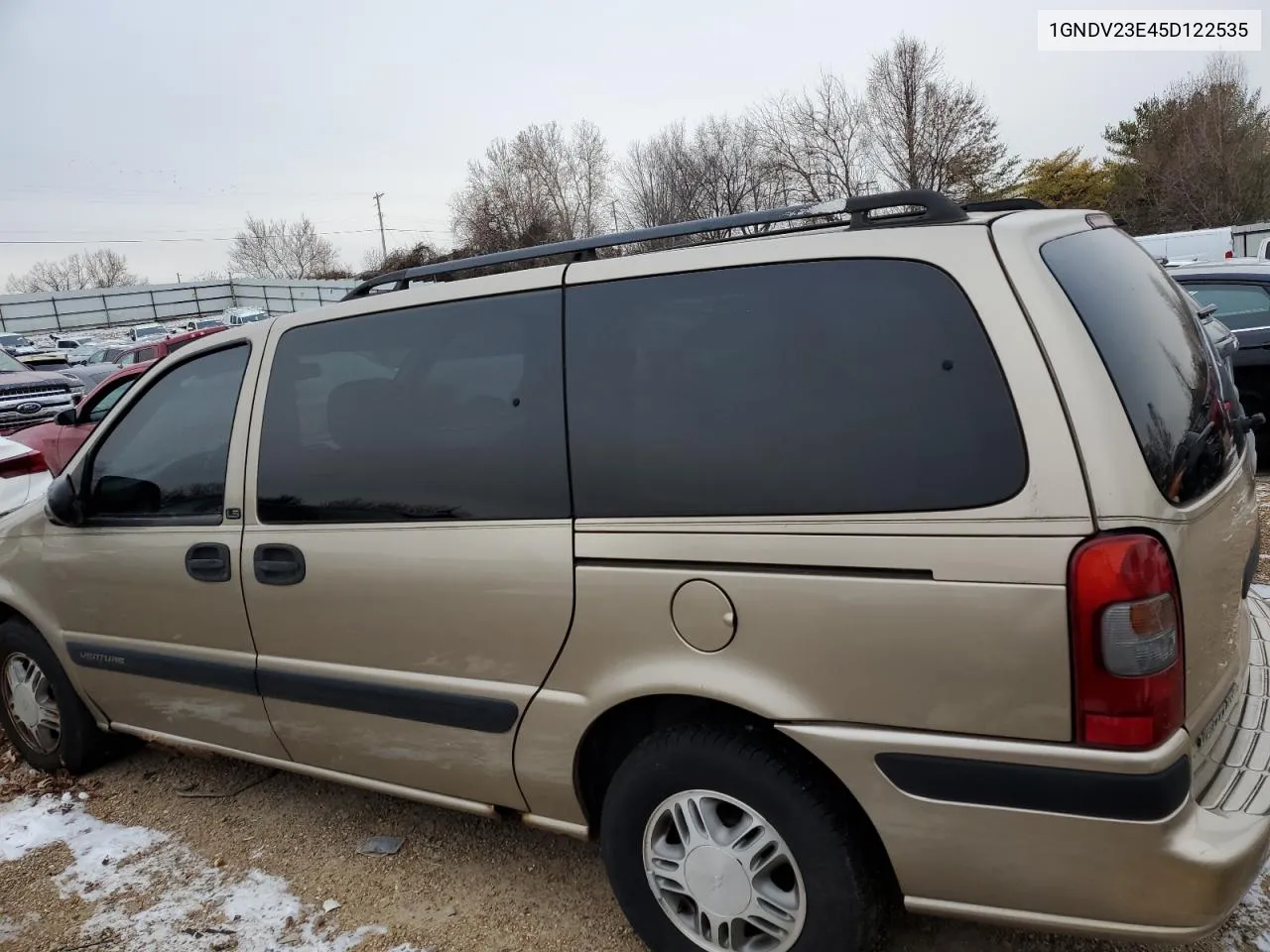 1GNDV23E45D122535 2005 Chevrolet Venture Ls