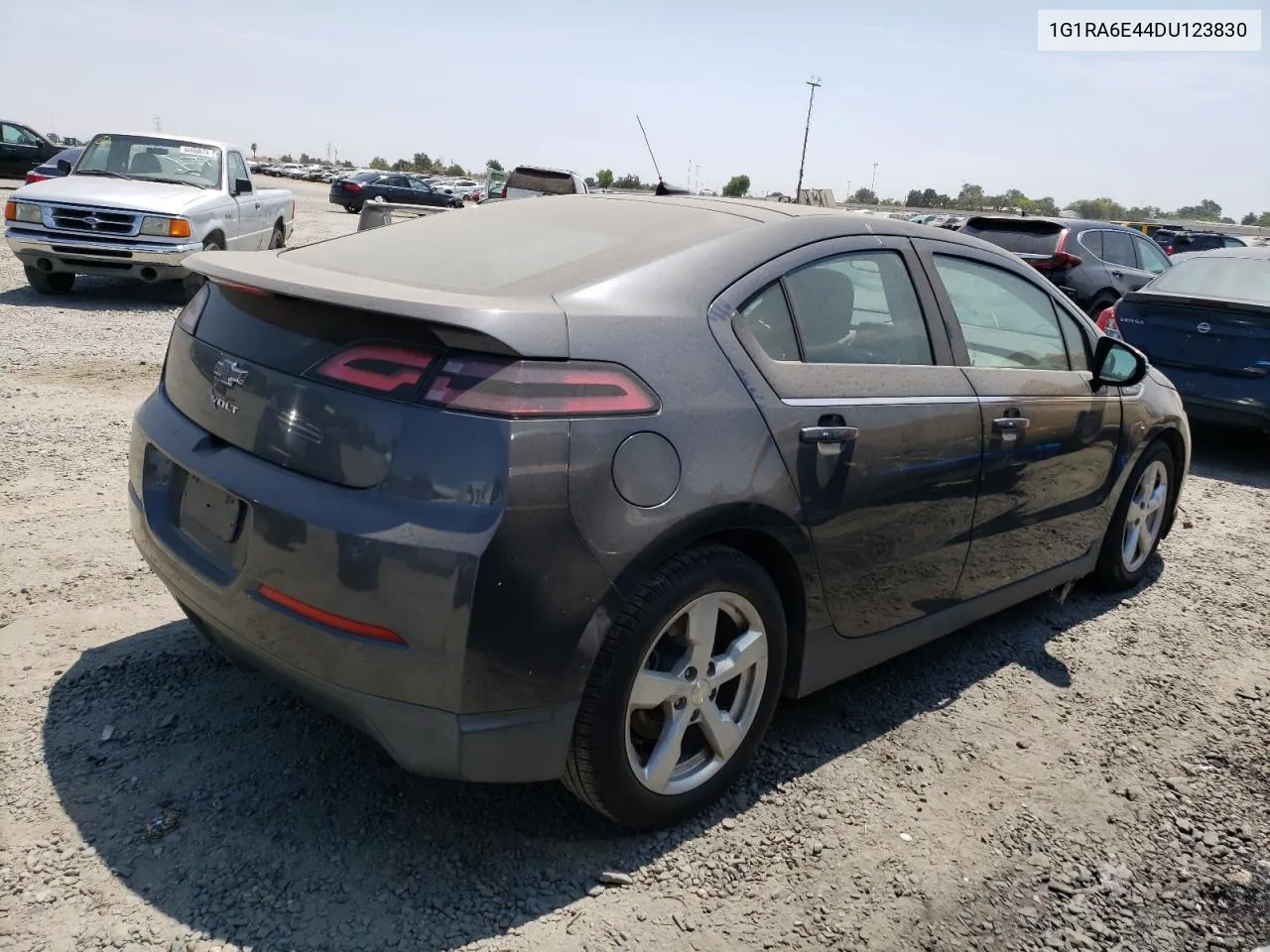 2013 Chevrolet Volt VIN: 1G1RA6E44DU123830 Lot: 63642124