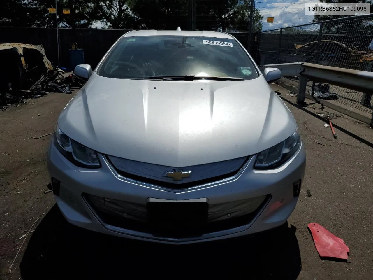 2017 Chevrolet Volt Premier VIN: 1G1RB6S52HU109098 Lot: 68615594