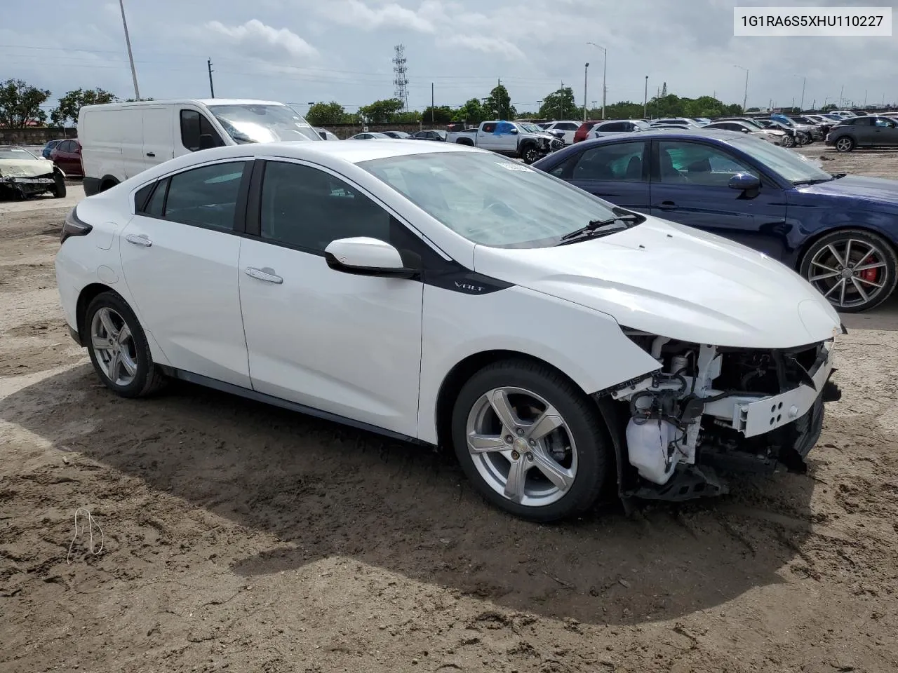 2017 Chevrolet Volt Lt VIN: 1G1RA6S5XHU110227 Lot: 75236584