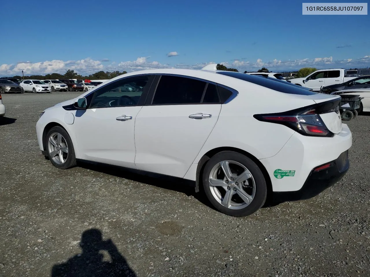 1G1RC6S58JU107097 2018 Chevrolet Volt Lt