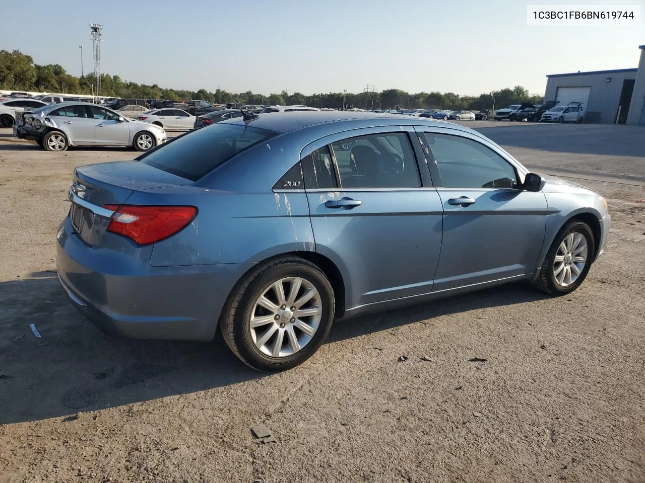 2011 Chrysler 200 Touring VIN: 1C3BC1FB6BN619744 Lot: 69862334