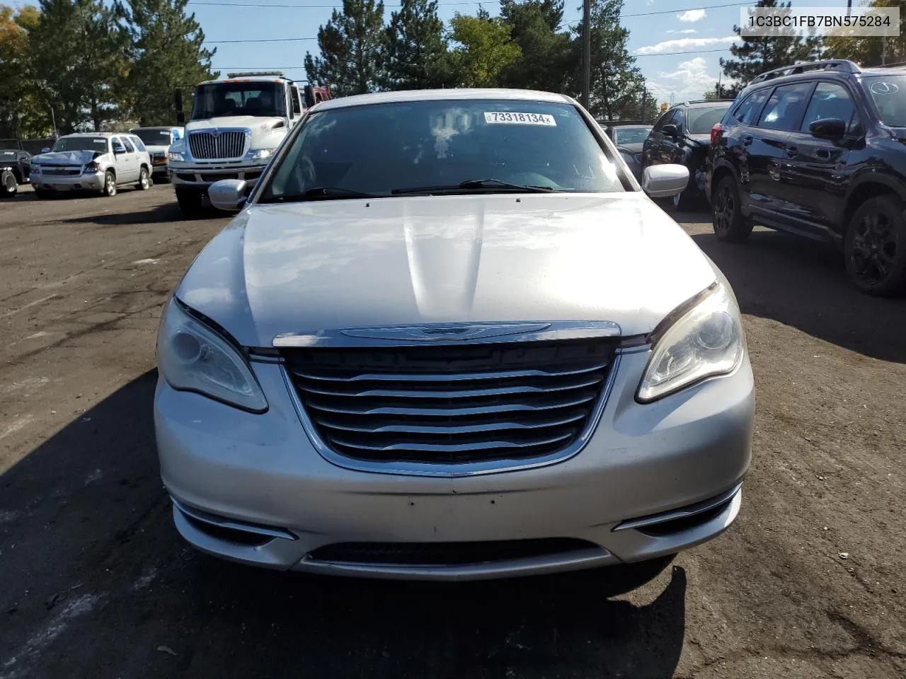 2011 Chrysler 200 Touring VIN: 1C3BC1FB7BN575284 Lot: 73318134