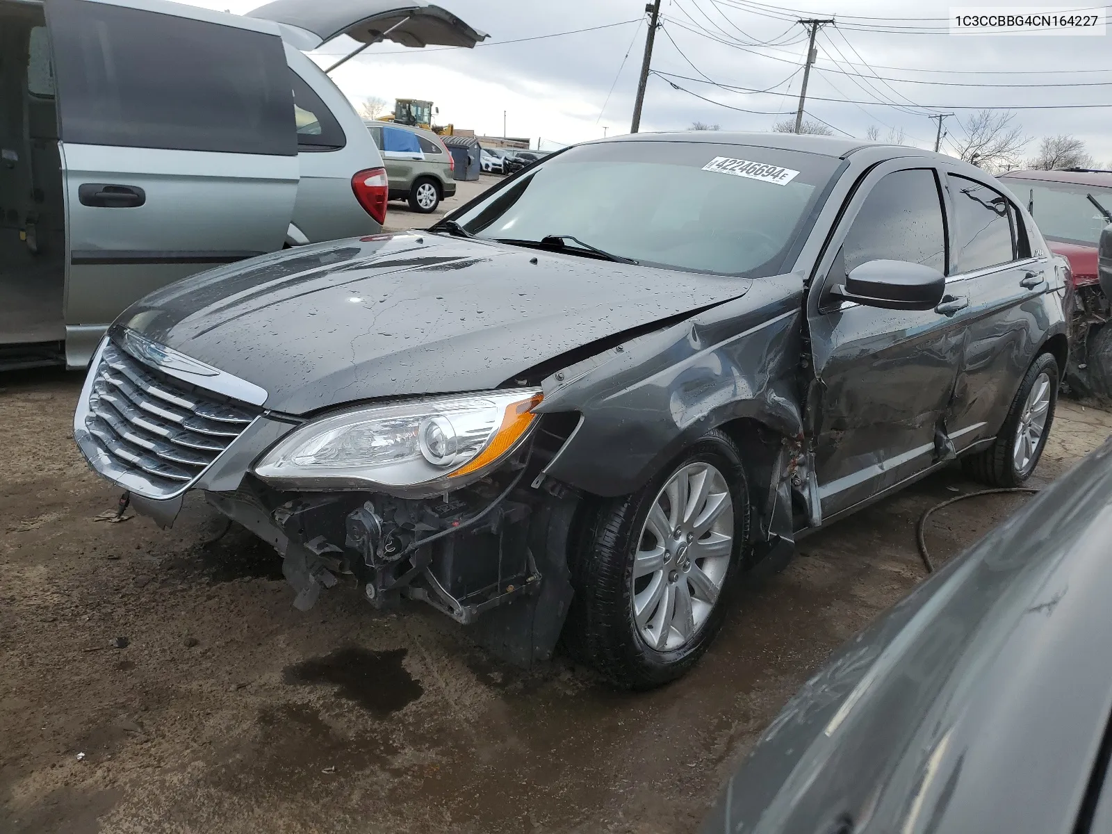 2012 Chrysler 200 Touring VIN: 1C3CCBBG4CN164227 Lot: 42246694