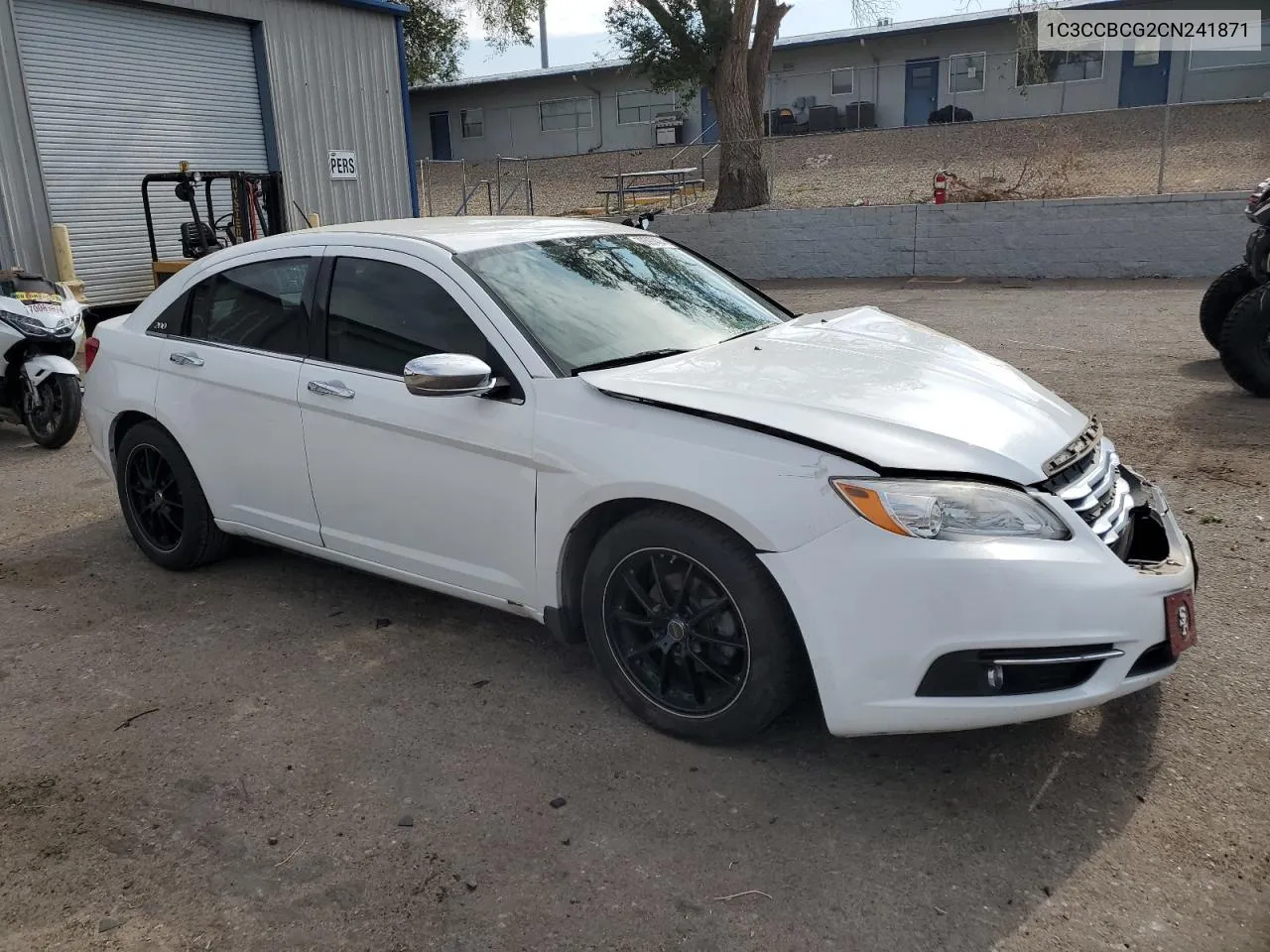 2012 Chrysler 200 Limited VIN: 1C3CCBCG2CN241871 Lot: 70597404