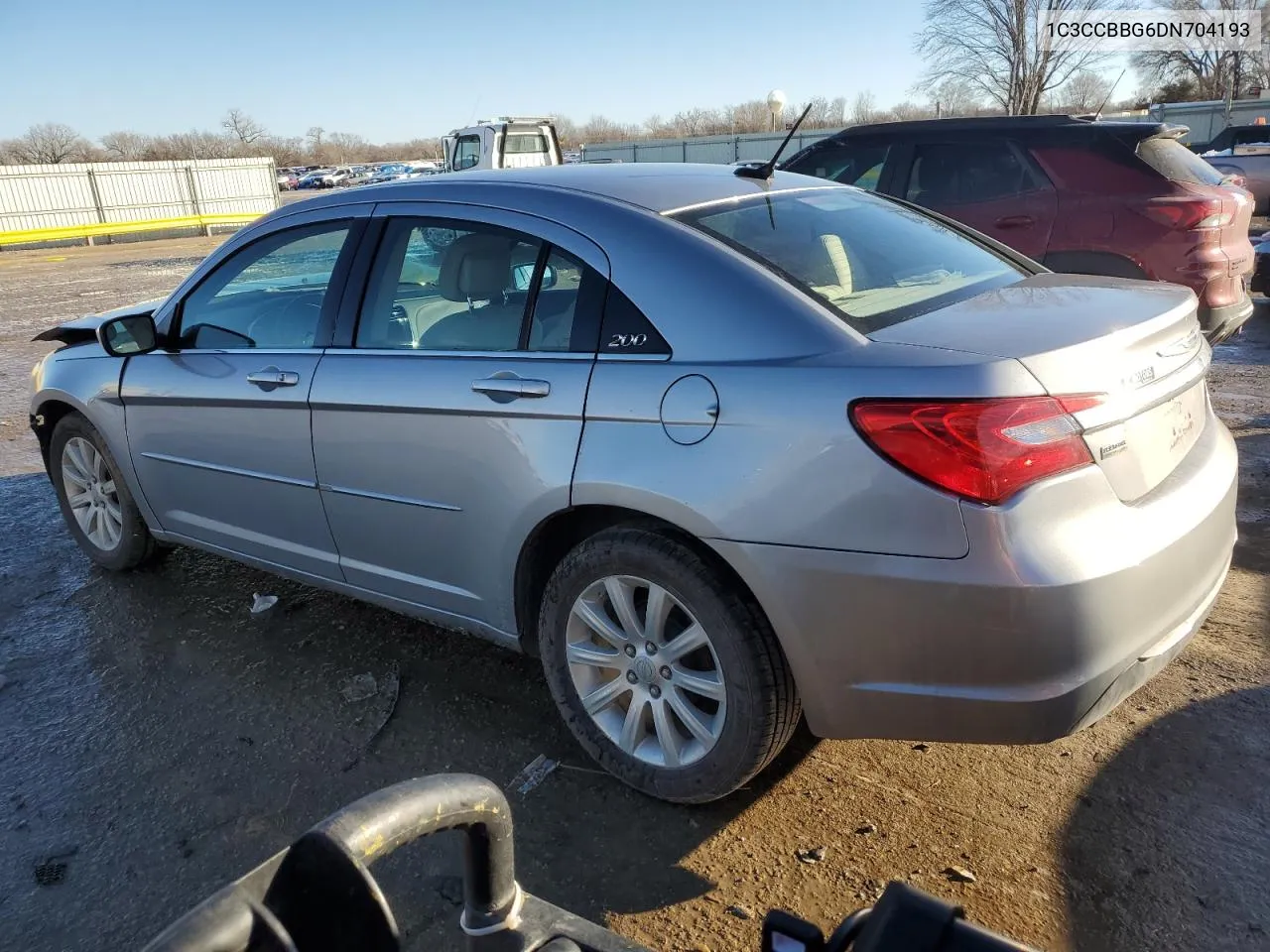 2013 Chrysler 200 Touring VIN: 1C3CCBBG6DN704193 Lot: 37476374