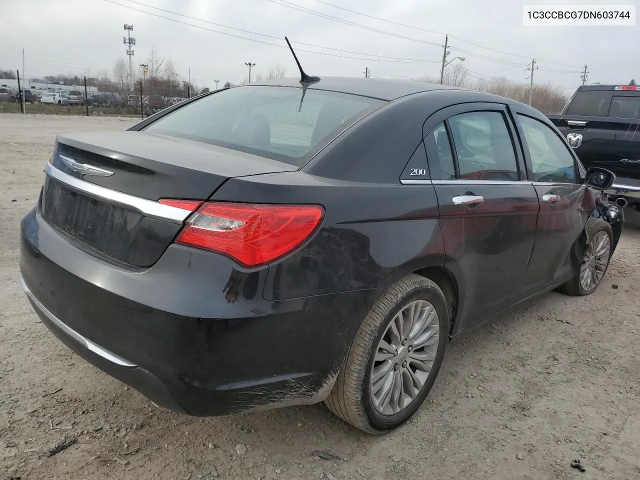 2013 Chrysler 200 Limited VIN: 1C3CCBCG7DN603744 Lot: 43371043