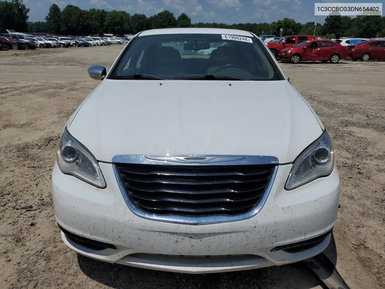 2013 Chrysler 200 Limited VIN: 1C3CCBCG3DN654402 Lot: 61900244