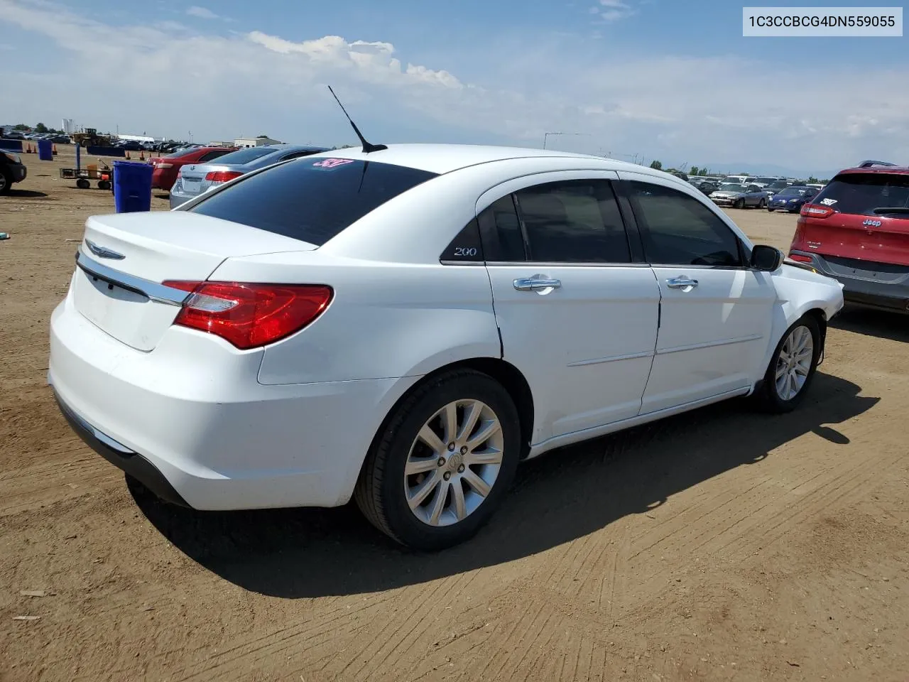 2013 Chrysler 200 Limited VIN: 1C3CCBCG4DN559055 Lot: 63407424