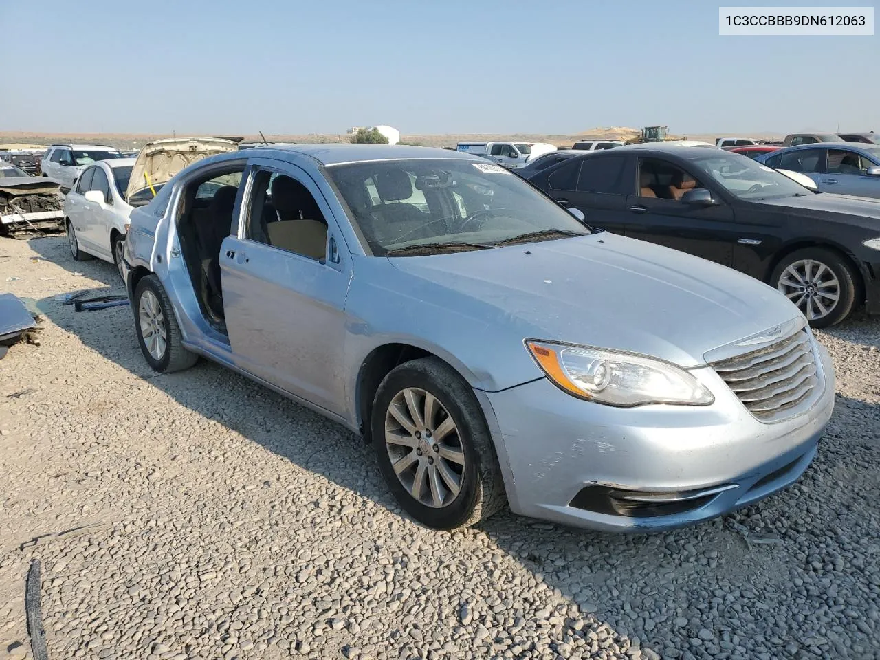 2013 Chrysler 200 Touring VIN: 1C3CCBBB9DN612063 Lot: 64109744