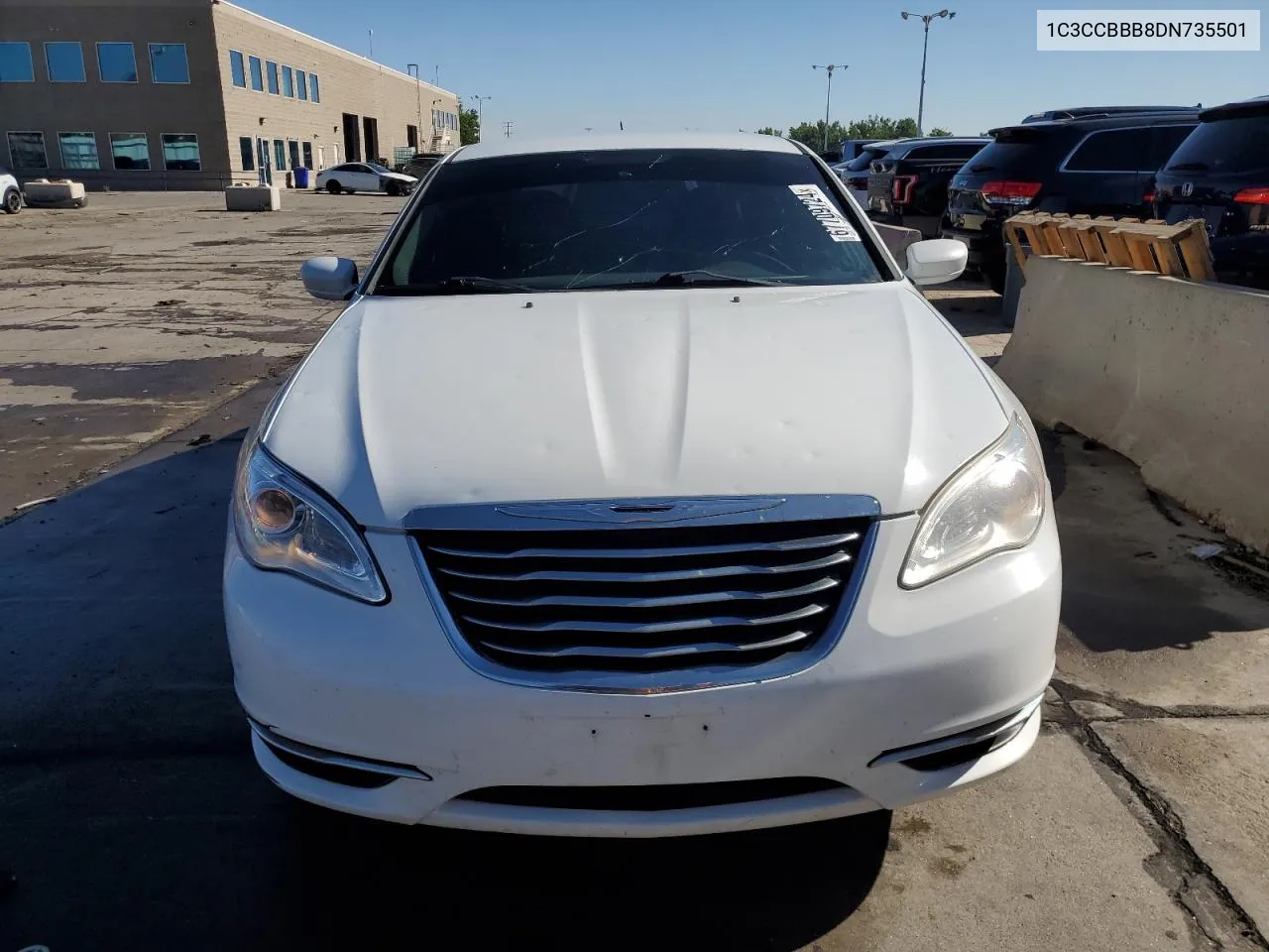 2013 Chrysler 200 Touring VIN: 1C3CCBBB8DN735501 Lot: 67709724