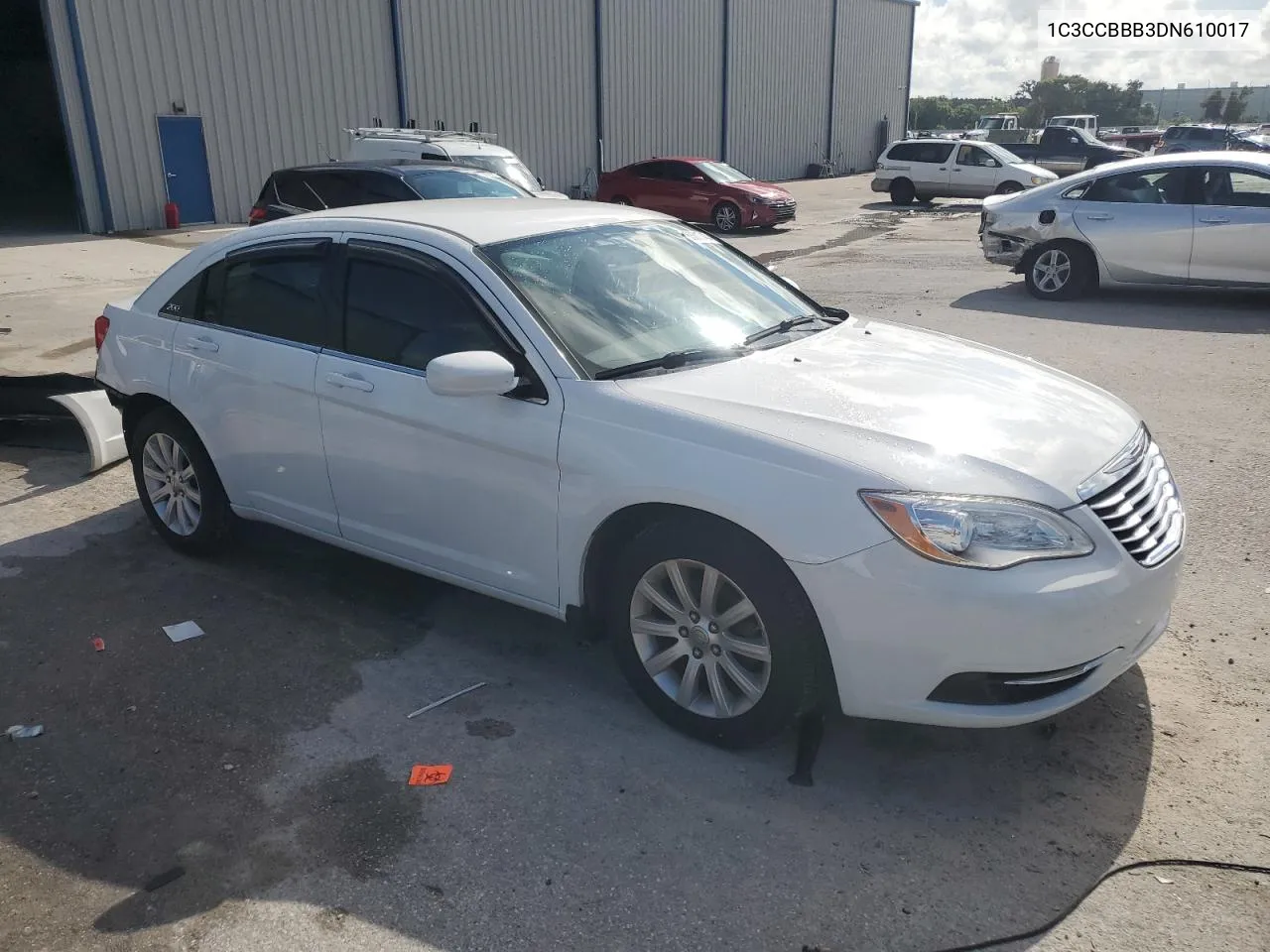 2013 Chrysler 200 Touring VIN: 1C3CCBBB3DN610017 Lot: 68817434