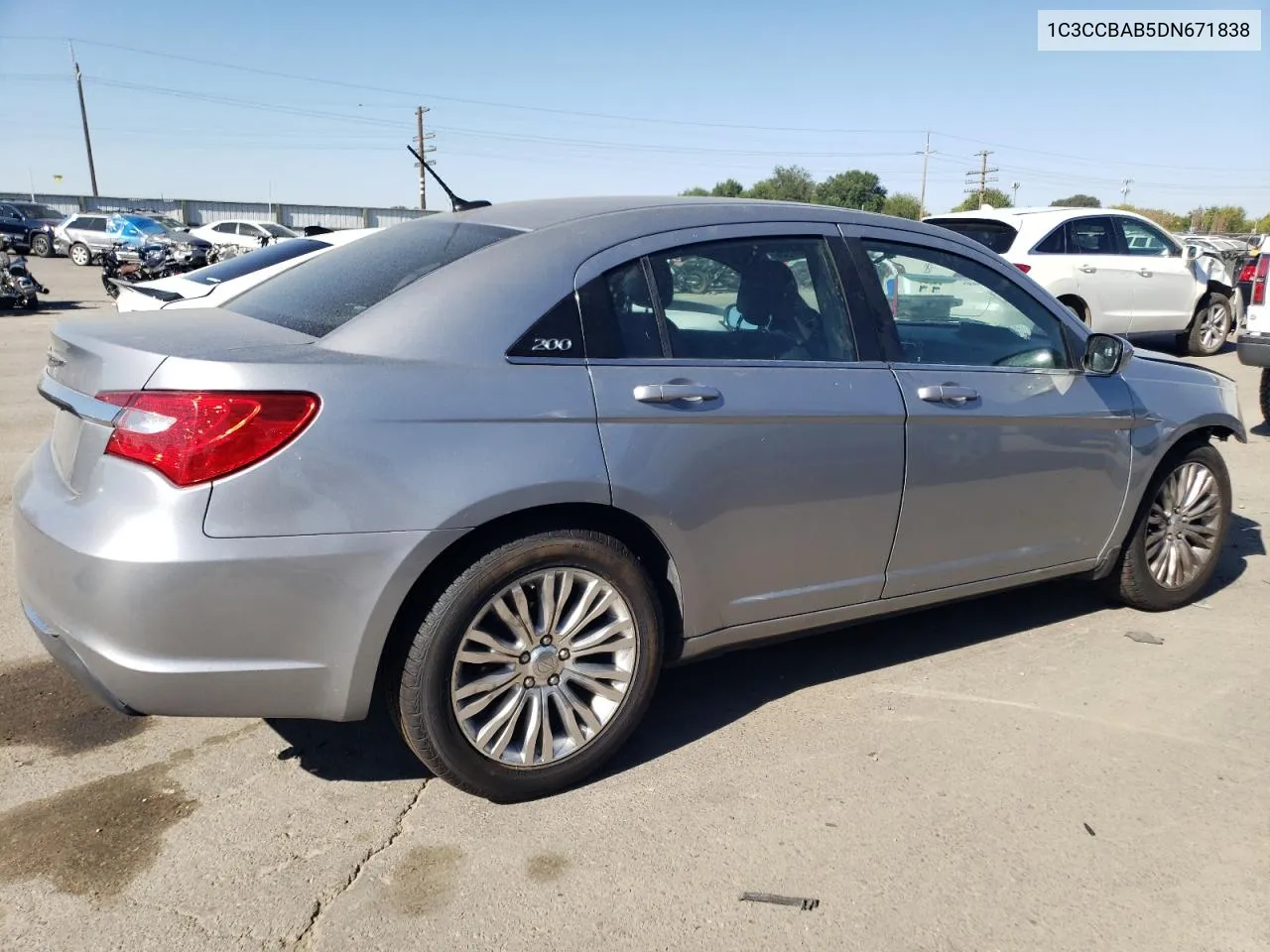 2013 Chrysler 200 Lx VIN: 1C3CCBAB5DN671838 Lot: 69068704