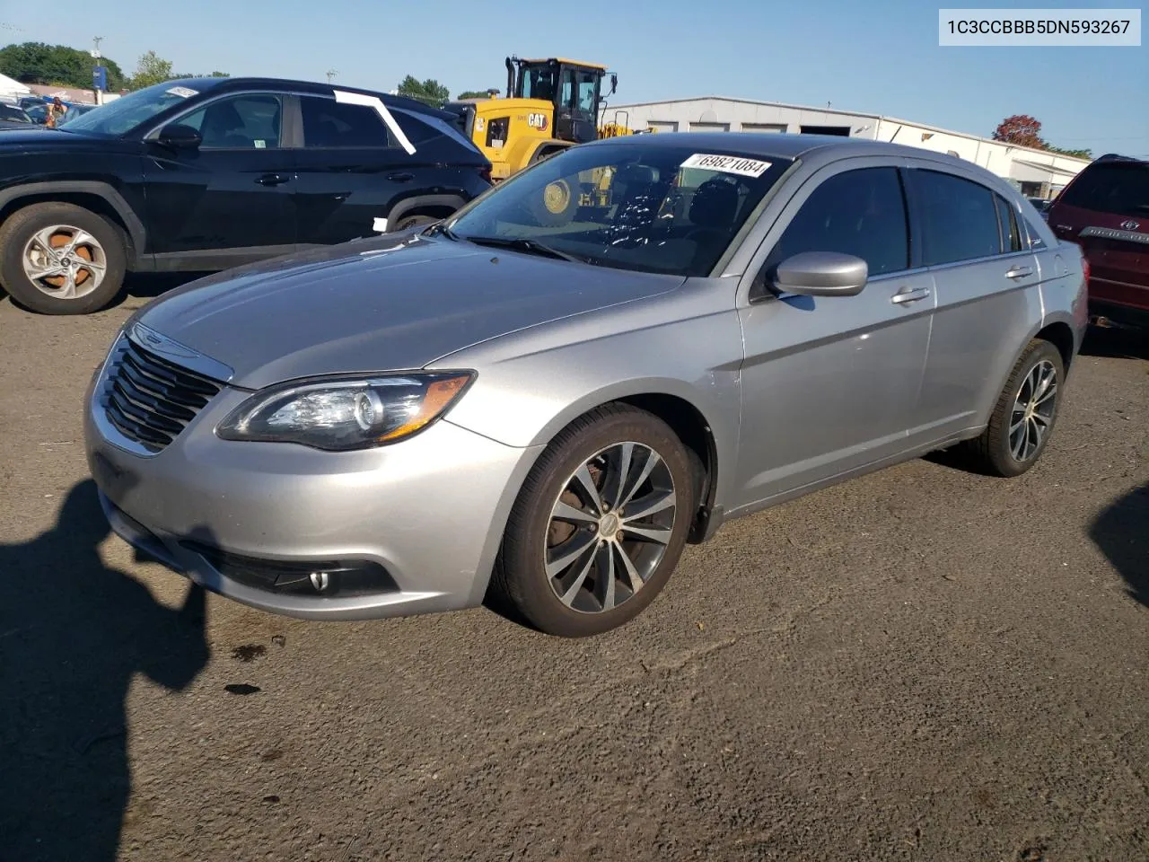 2013 Chrysler 200 Touring VIN: 1C3CCBBB5DN593267 Lot: 69821084