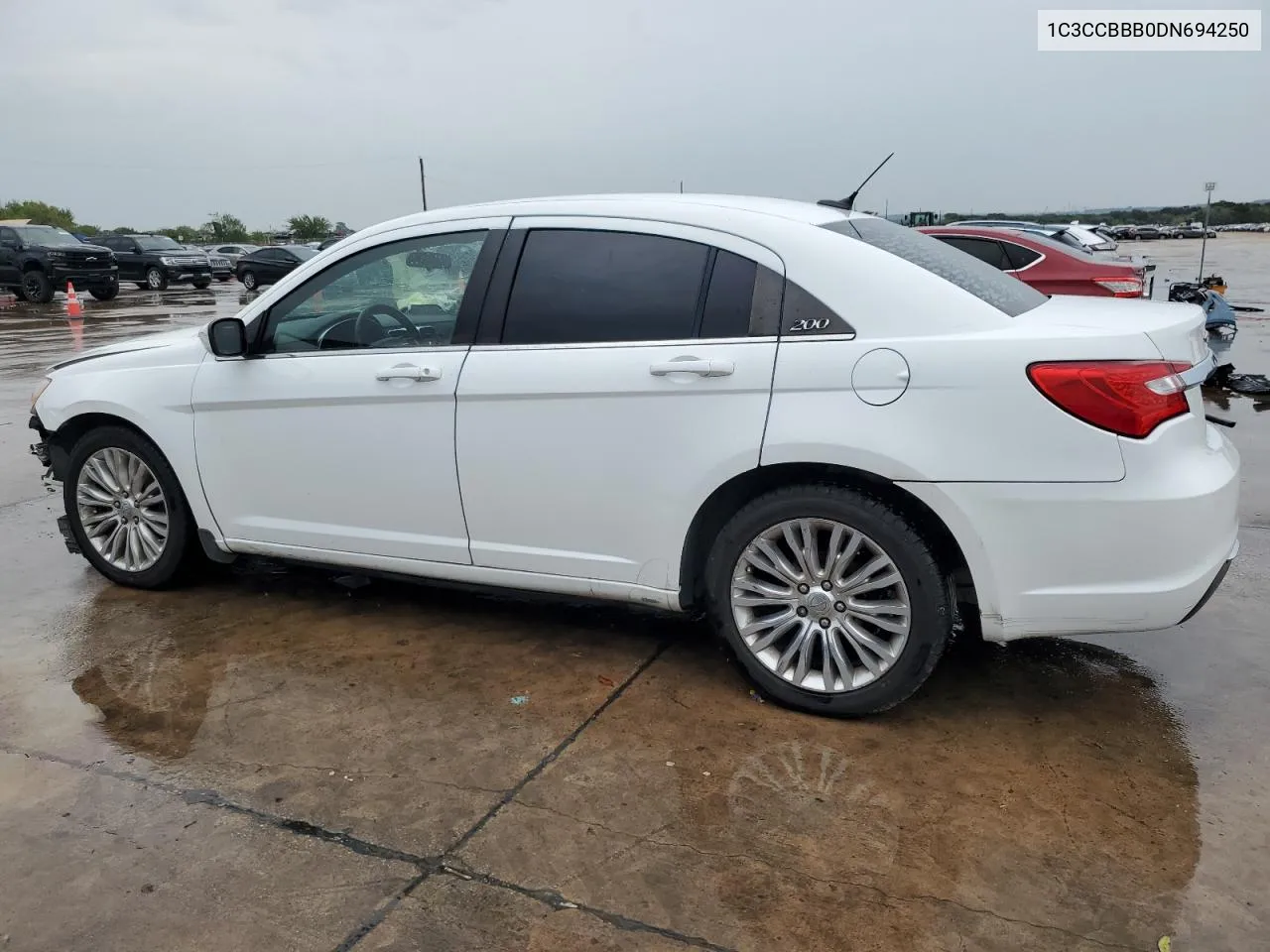 1C3CCBBB0DN694250 2013 Chrysler 200 Touring