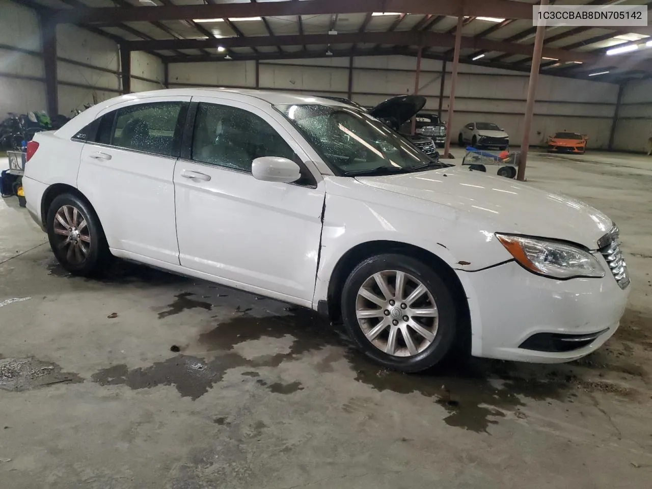 2013 Chrysler 200 Lx VIN: 1C3CCBAB8DN705142 Lot: 71944554