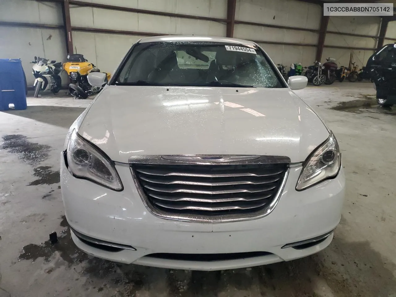 1C3CCBAB8DN705142 2013 Chrysler 200 Lx