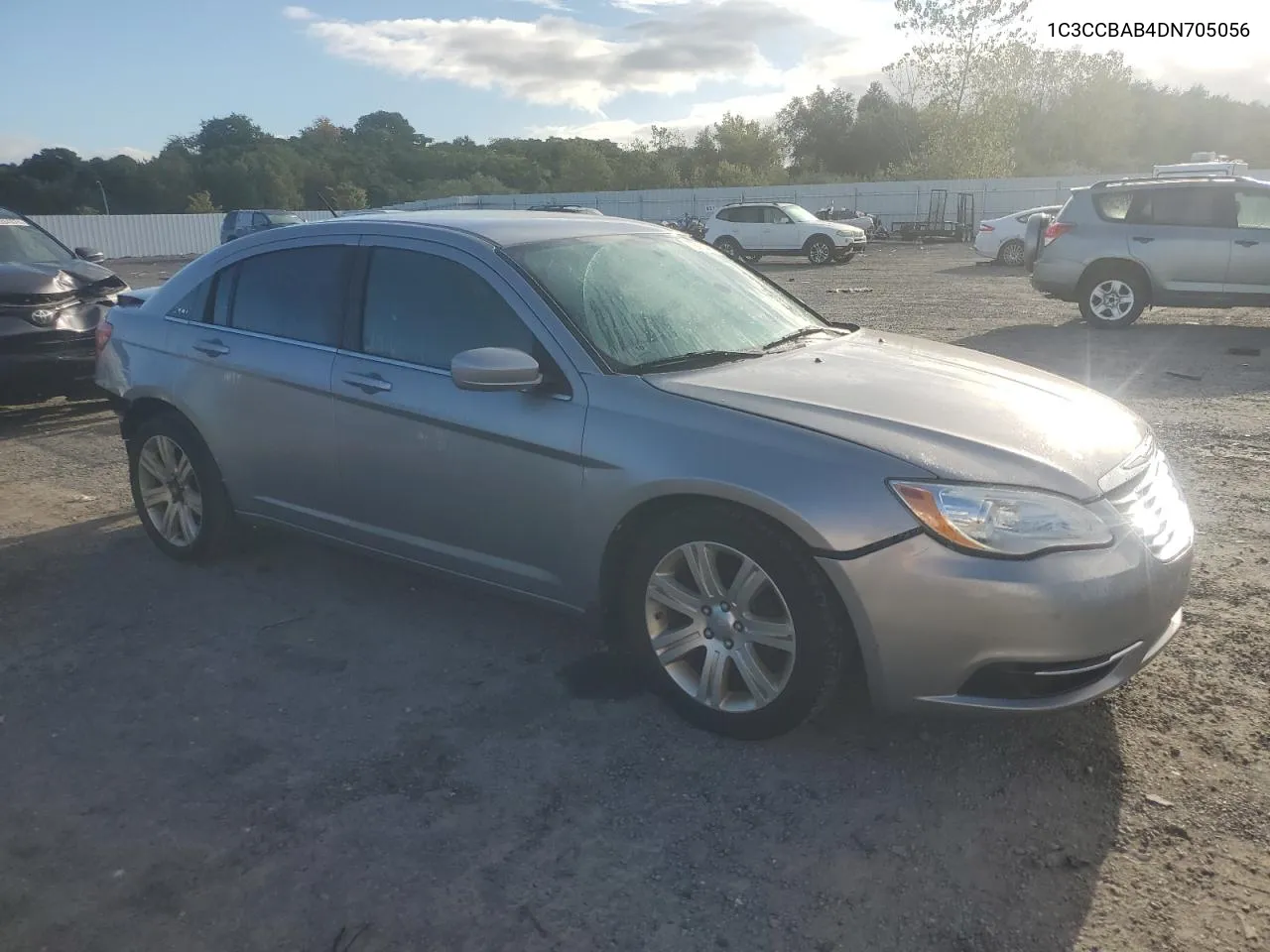 2013 Chrysler 200 Lx VIN: 1C3CCBAB4DN705056 Lot: 72013404