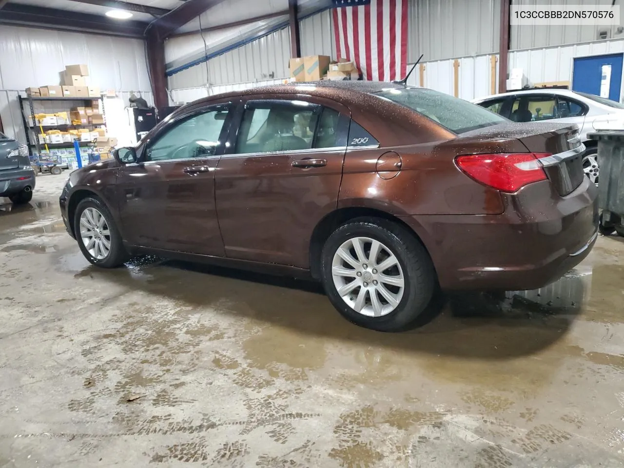 2013 Chrysler 200 Touring VIN: 1C3CCBBB2DN570576 Lot: 72144194