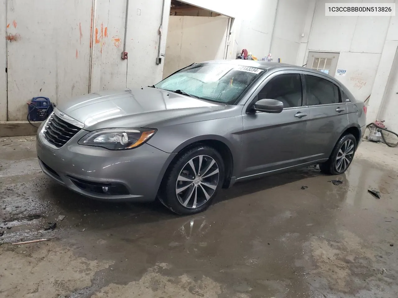 2013 Chrysler 200 Touring VIN: 1C3CCBBB0DN513826 Lot: 72153234