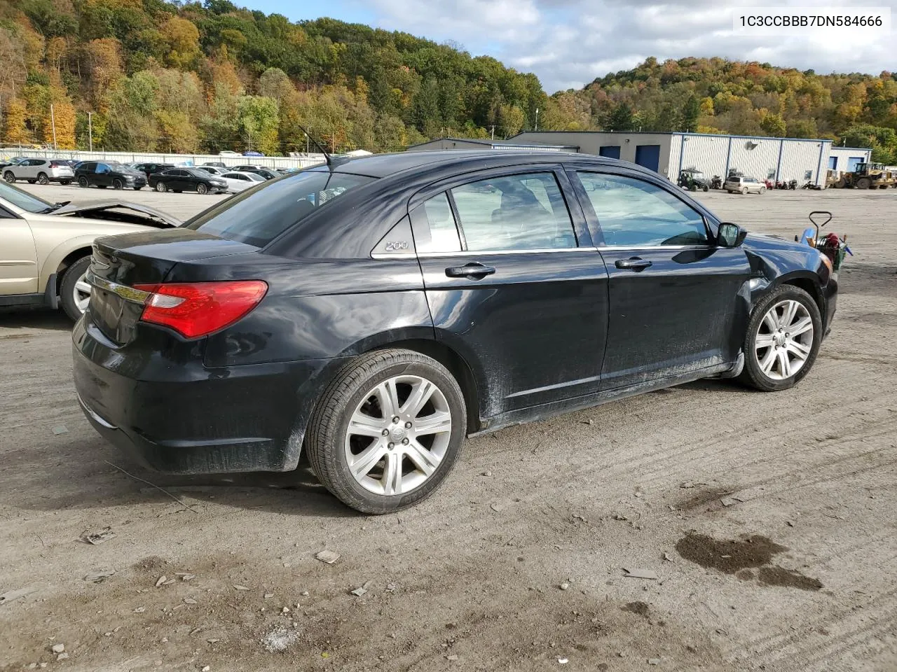 2013 Chrysler 200 Touring VIN: 1C3CCBBB7DN584666 Lot: 76332884