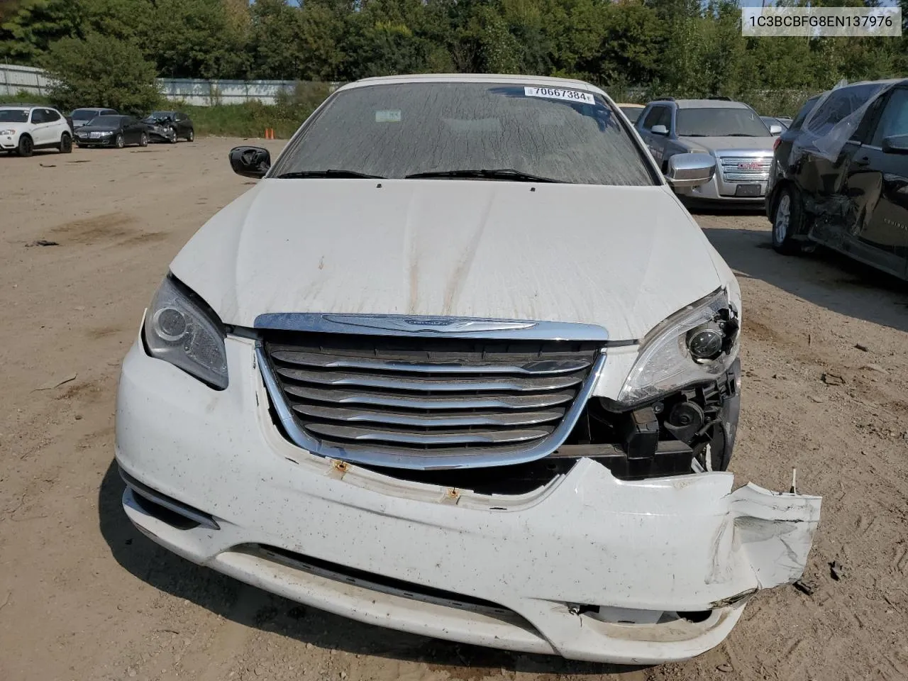 1C3BCBFG8EN137976 2014 Chrysler 200 Limited