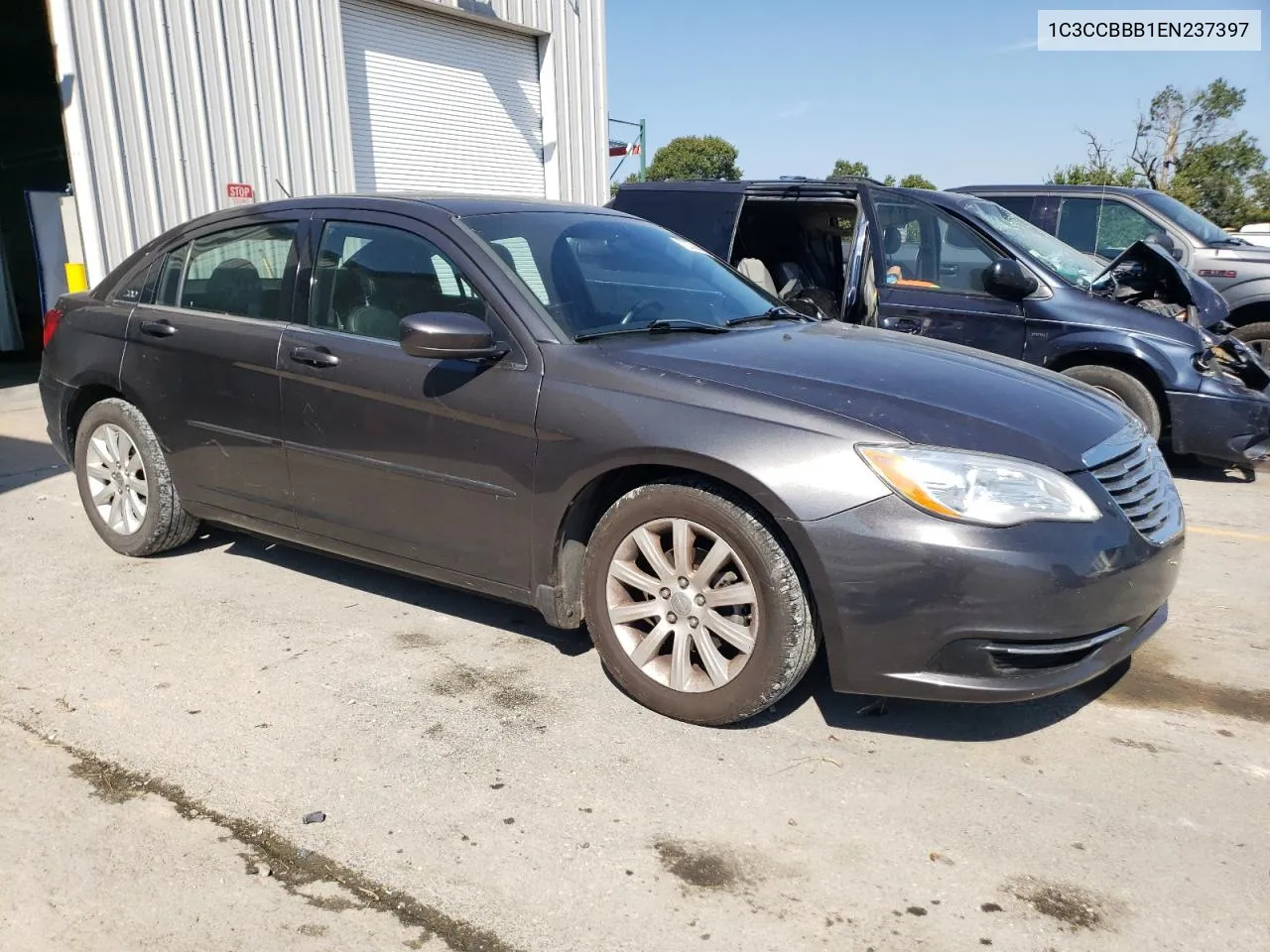 2014 Chrysler 200 Touring VIN: 1C3CCBBB1EN237397 Lot: 72239864