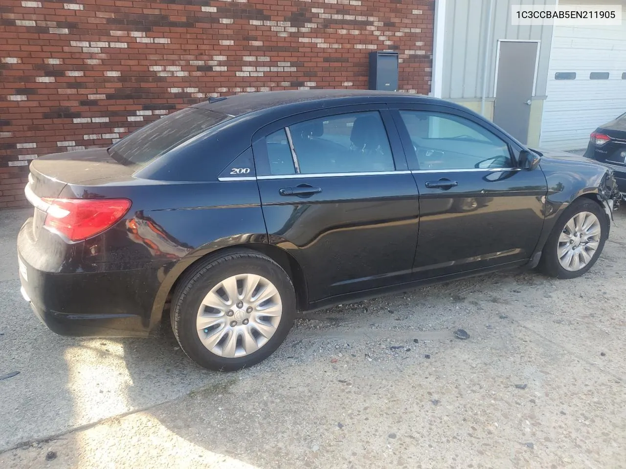 2014 Chrysler 200 Lx VIN: 1C3CCBAB5EN211905 Lot: 74686534