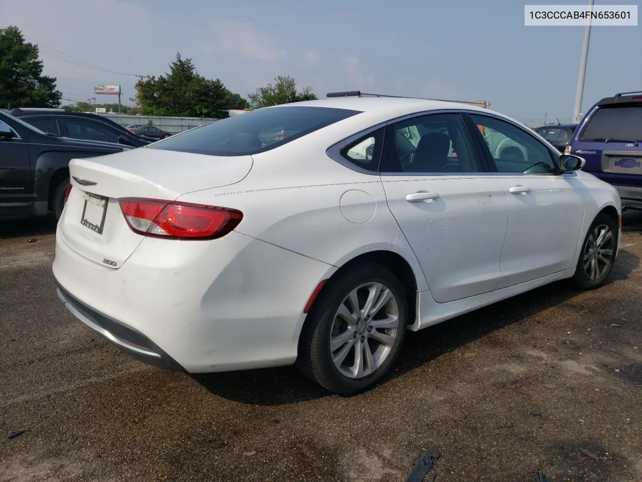 2015 Chrysler 200 Limited VIN: 1C3CCCAB4FN653601 Lot: 61177593