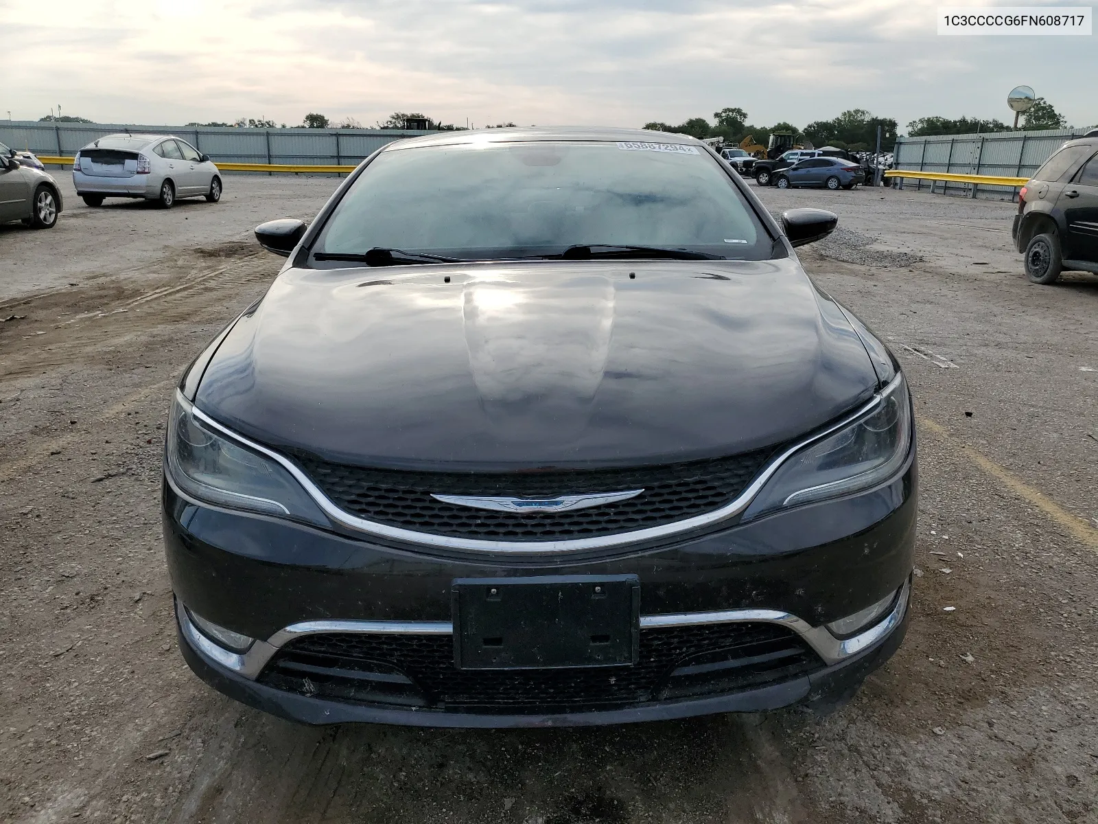 1C3CCCCG6FN608717 2015 Chrysler 200 C