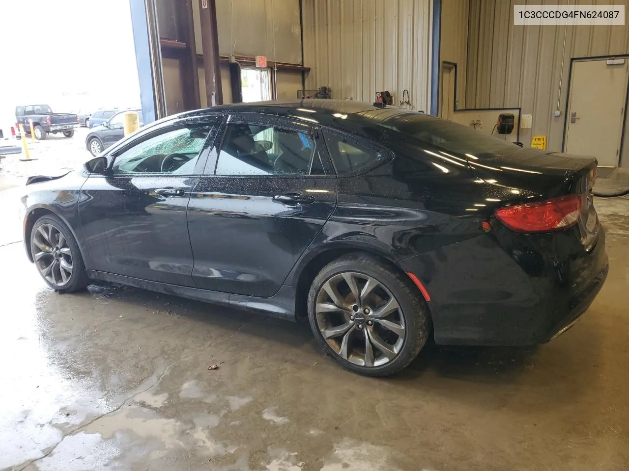 1C3CCCDG4FN624087 2015 Chrysler 200 S