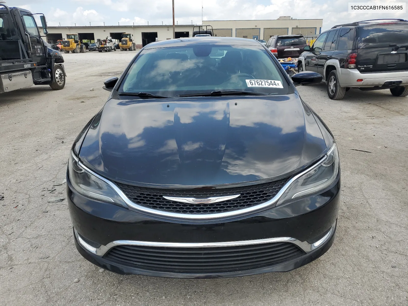 1C3CCCAB1FN616585 2015 Chrysler 200 Limited