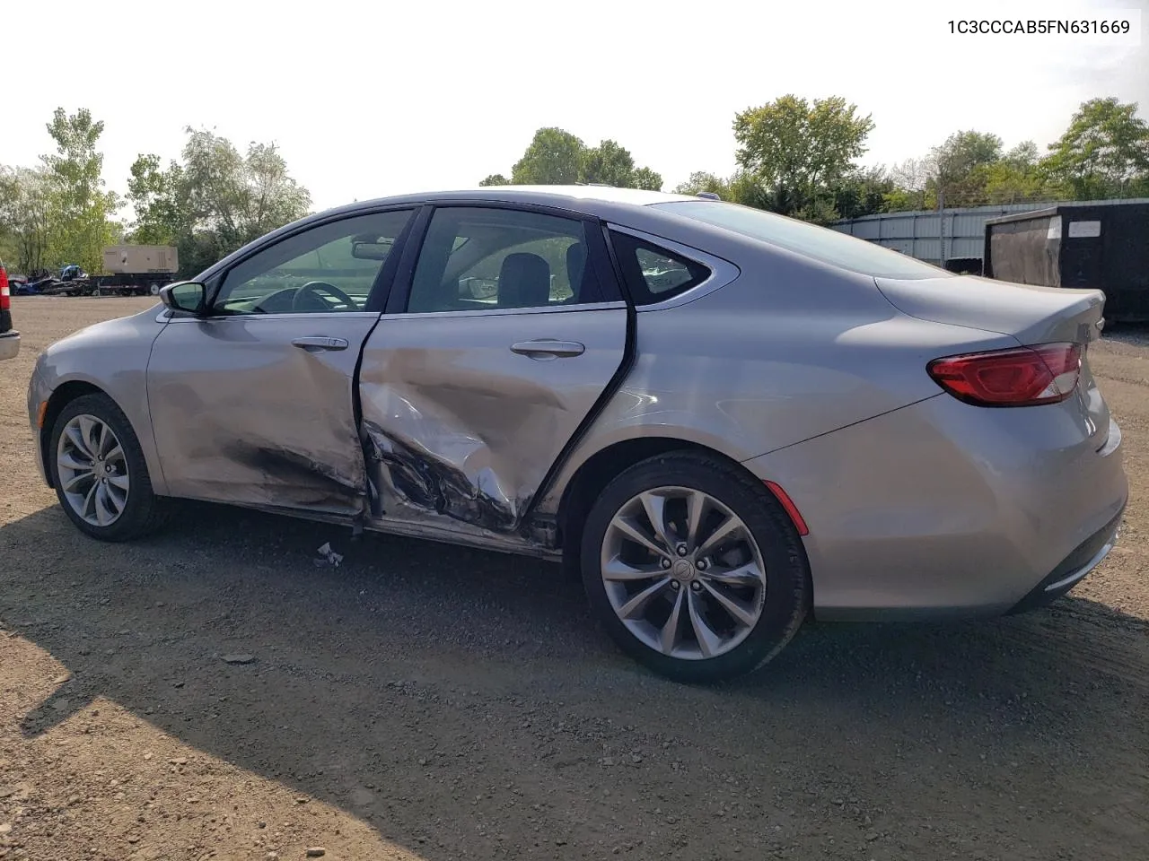 2015 Chrysler 200 Limited VIN: 1C3CCCAB5FN631669 Lot: 69029874