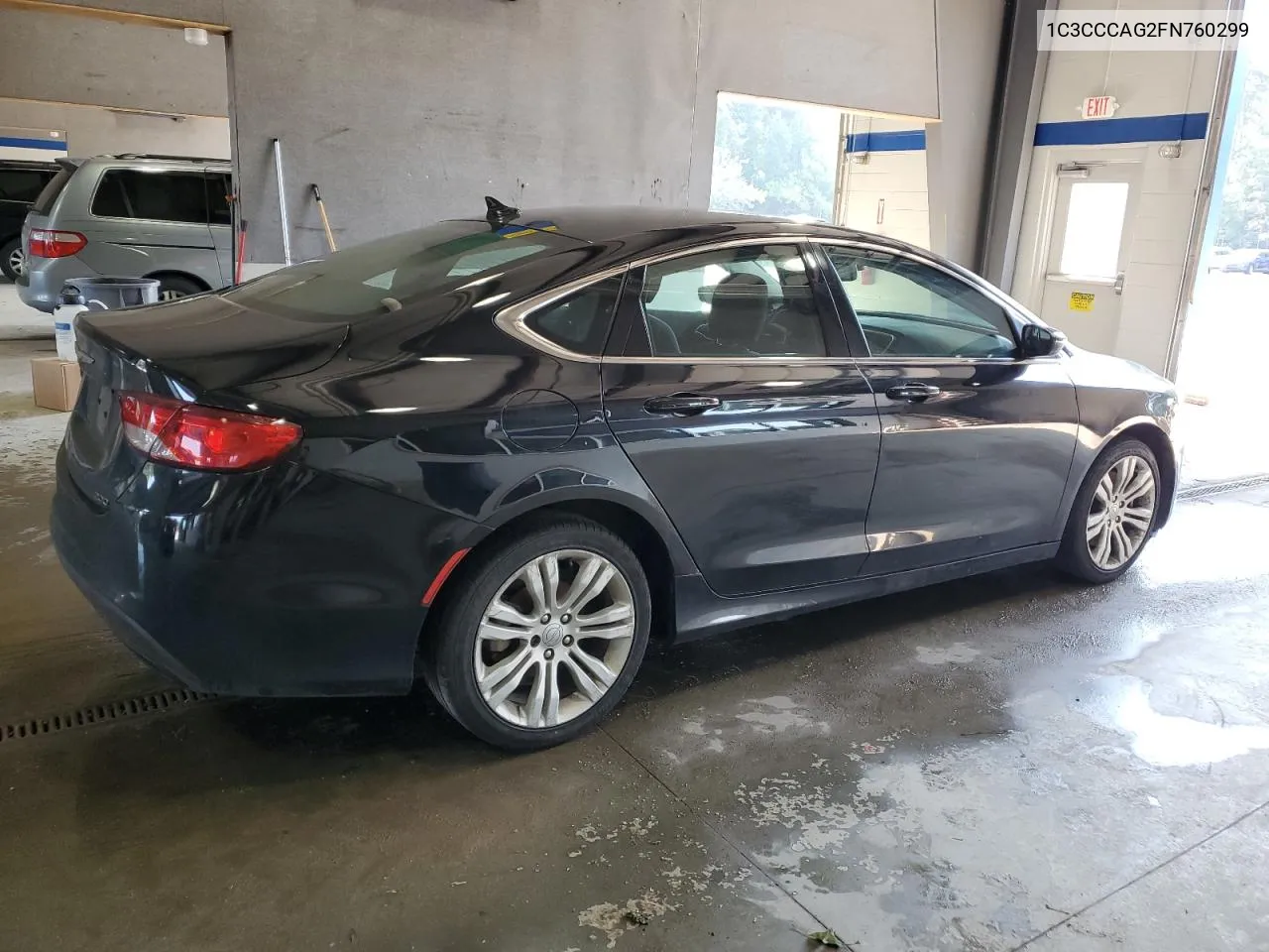 1C3CCCAG2FN760299 2015 Chrysler 200 Limited